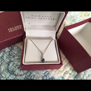 Blue sapphire and diamond 10K - Clyde Duneier